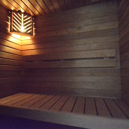Сasa de vacaciones Comfortable House With Sauna And Ping Pong Quiet Near La Roche *